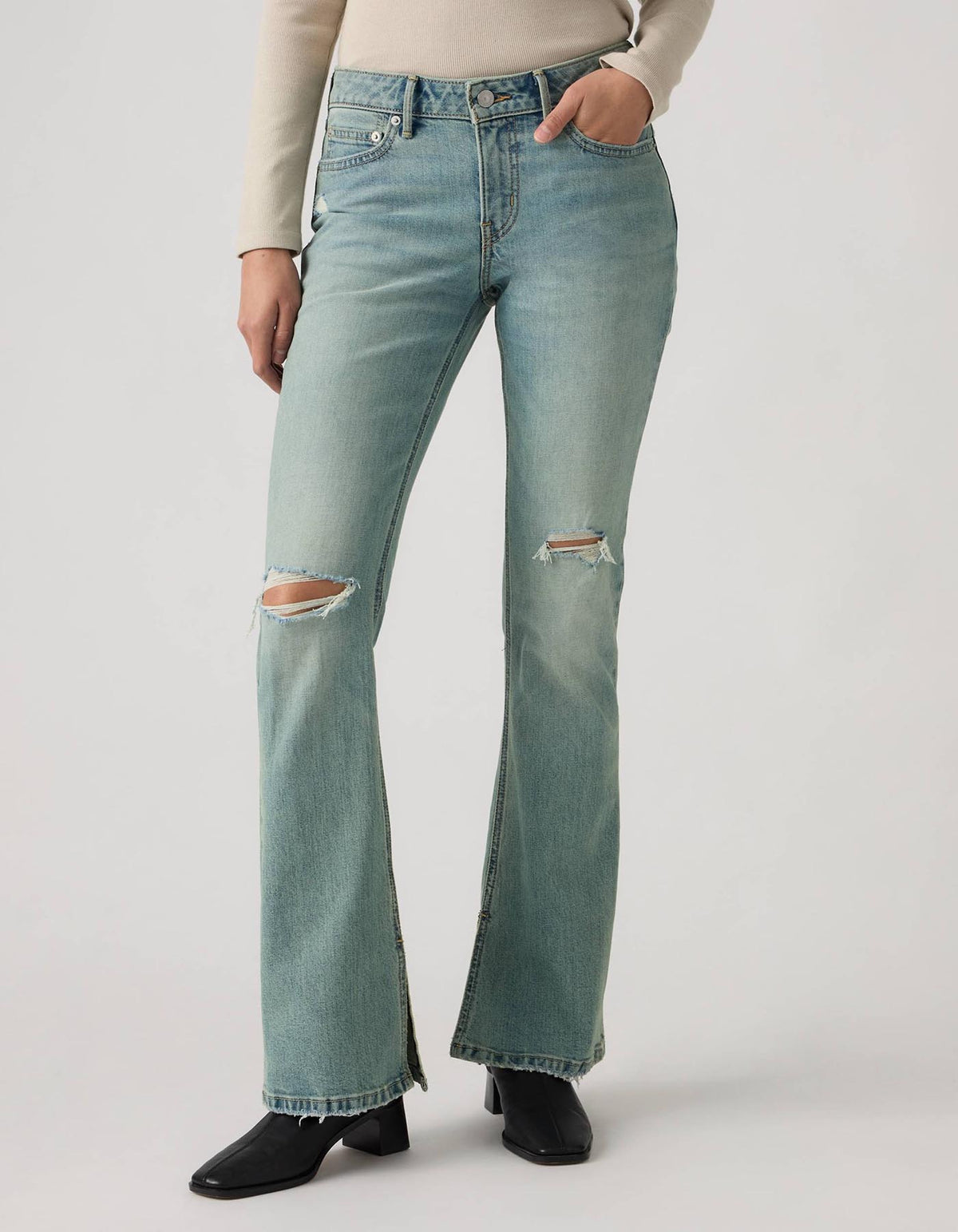 Jean Levis Mujer Low Slim Boot 236005