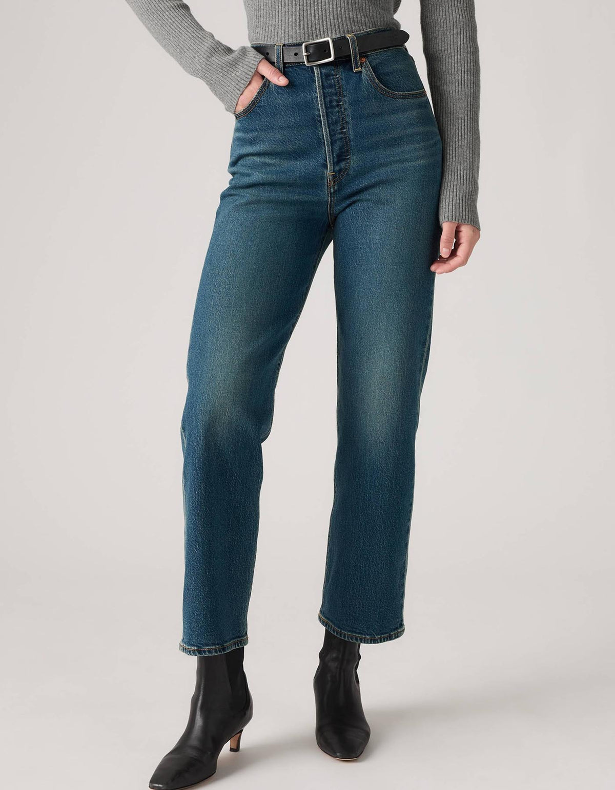 Jean Levis Mujer Ribcage Straight 236029