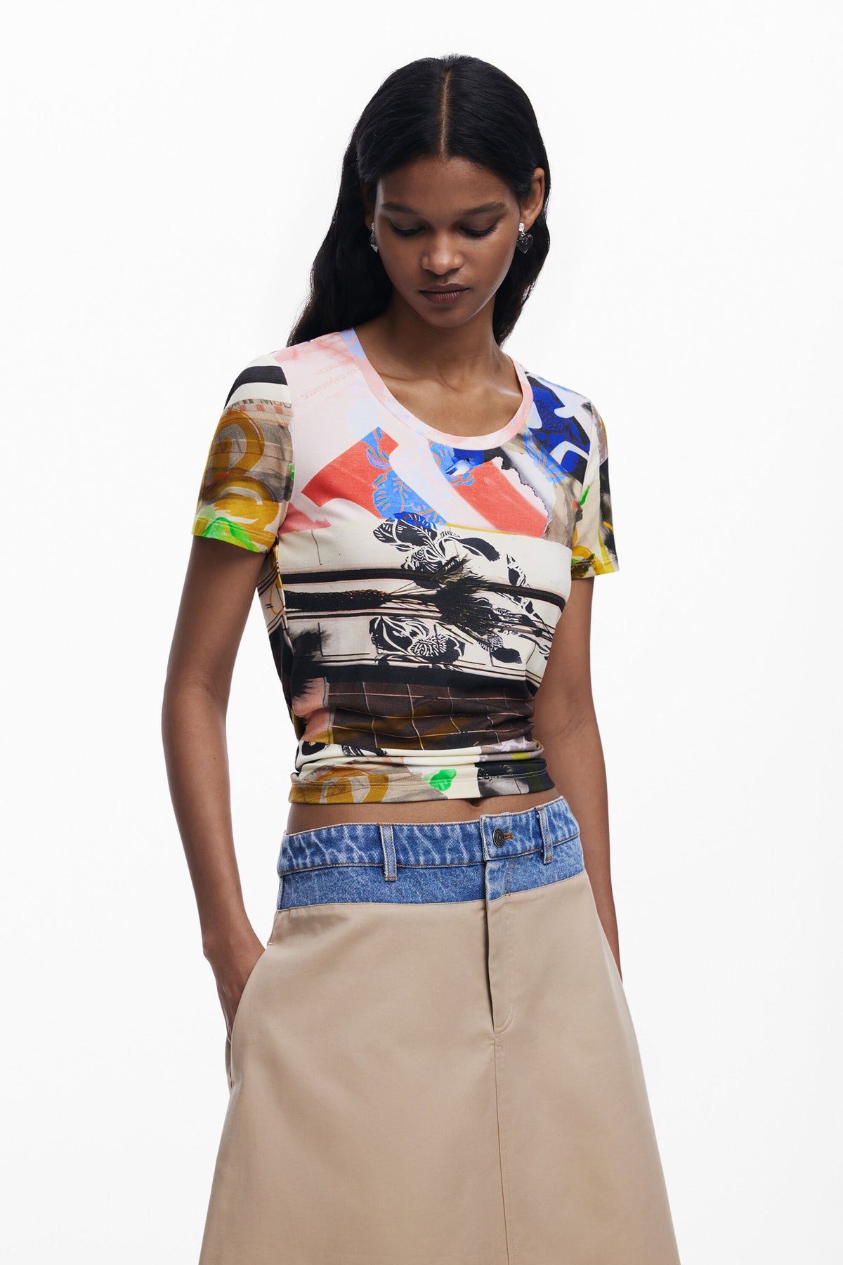Camiseta Desigual Collage Mujer 25SWTK149019