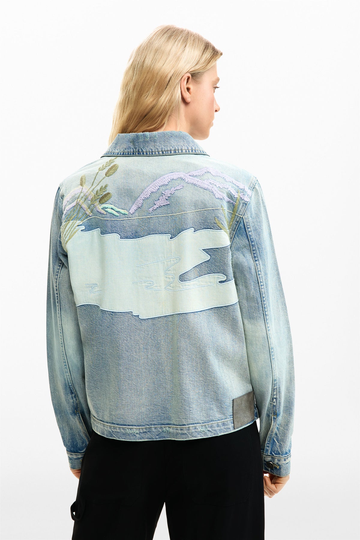 Chaqueta Desigual Cisne Mujer 26SWED145053