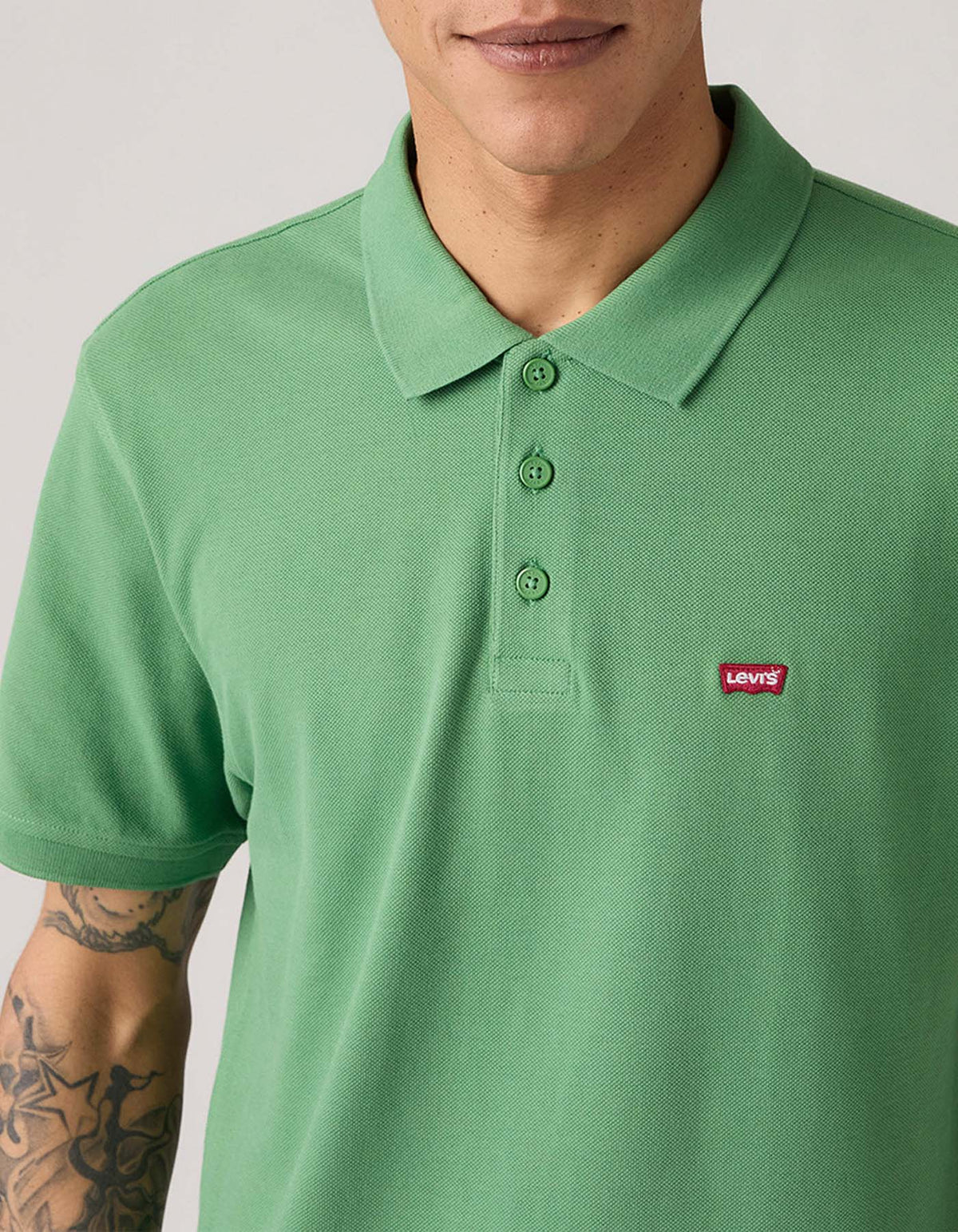 Camiseta Tipo Polo Levis Hombre 235525
