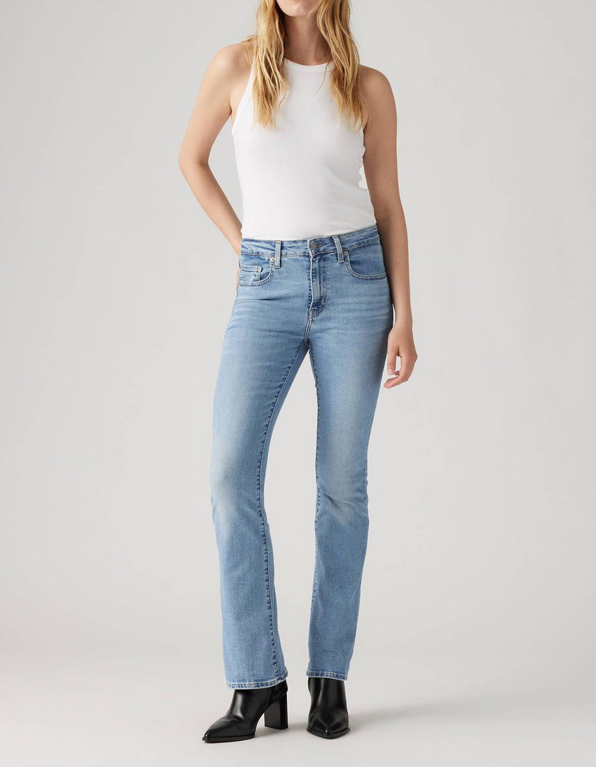 Jean Levis Mujer 725 236000