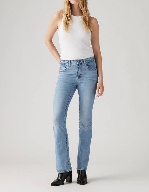 Jean Levis Mujer 725 236000
