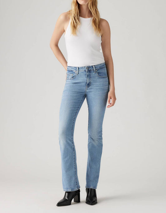 Jean Levis Mujer 725 236000