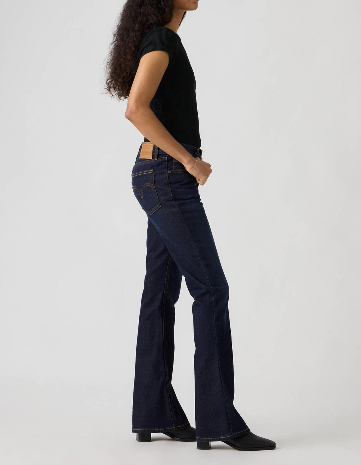 Jean Levis Mujer Low Slim Boot 236003